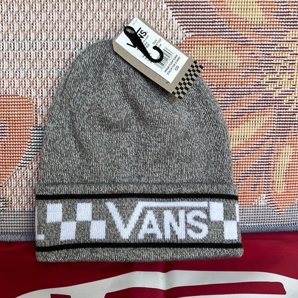 Vans Men’s - Women’s VNOA7UDFGRH
STACKTON STRIPE
OS Beanie - Picture 14 of 16